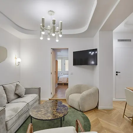 Apartment Saint Germain Des Pres Rue De Rennes By Studioprestige *