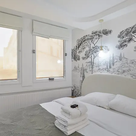 Saint Germain Des Pres Rue De Rennes By Studioprestige Paris