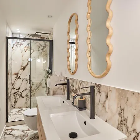 Apartament Saint Germain Des Pres Rue De Rennes By Studioprestige