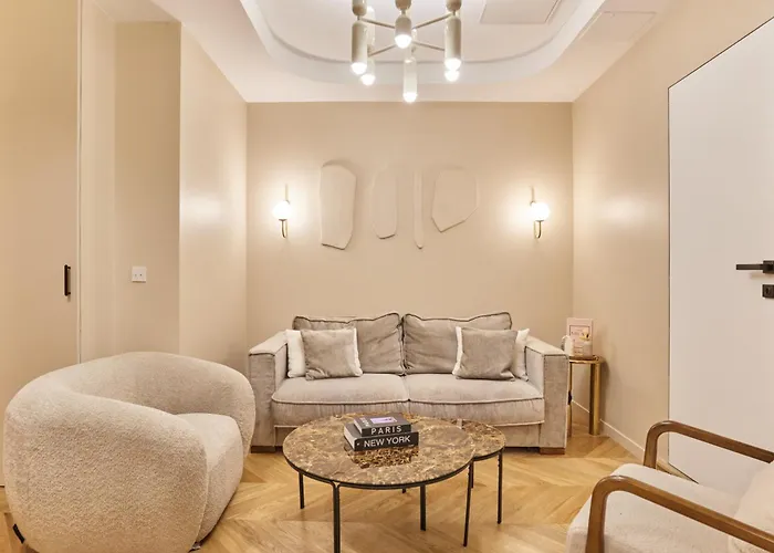 Apartament Saint Germain Des Pres Rue De Rennes By Studioprestige