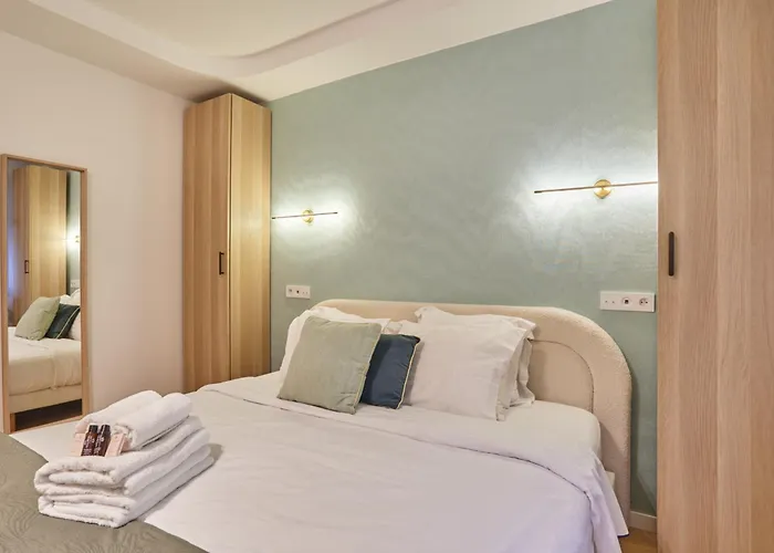 Apartament Saint Germain Des Pres Rue De Rennes By Studioprestige